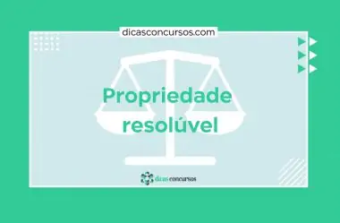 Propriedade resolúvel